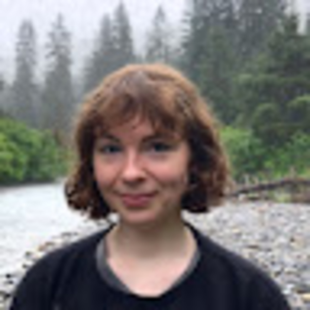 Meet your Posher, Lucy